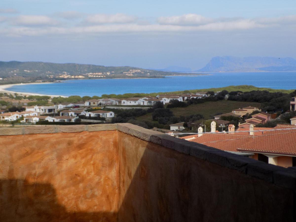 Casabellavista Apartment Budoni Luaran gambar