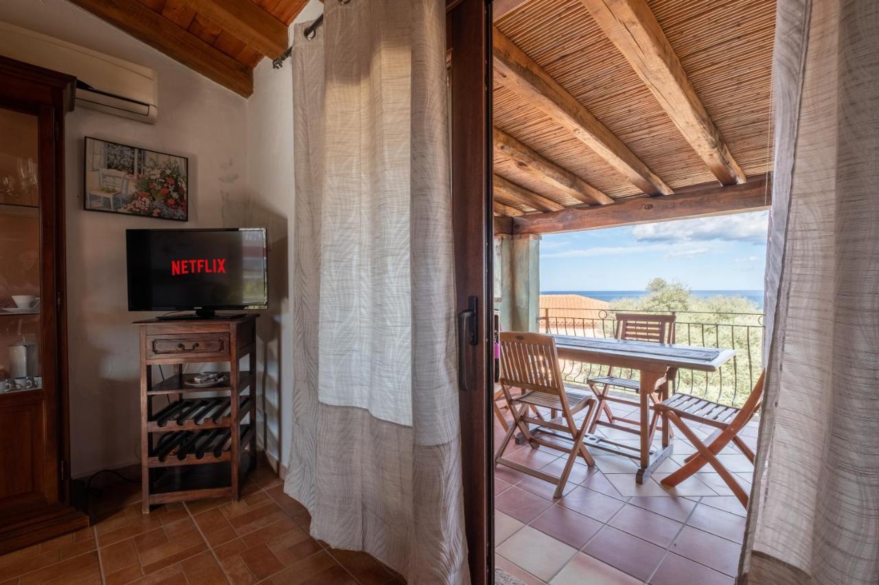 Casabellavista Apartment Budoni Luaran gambar